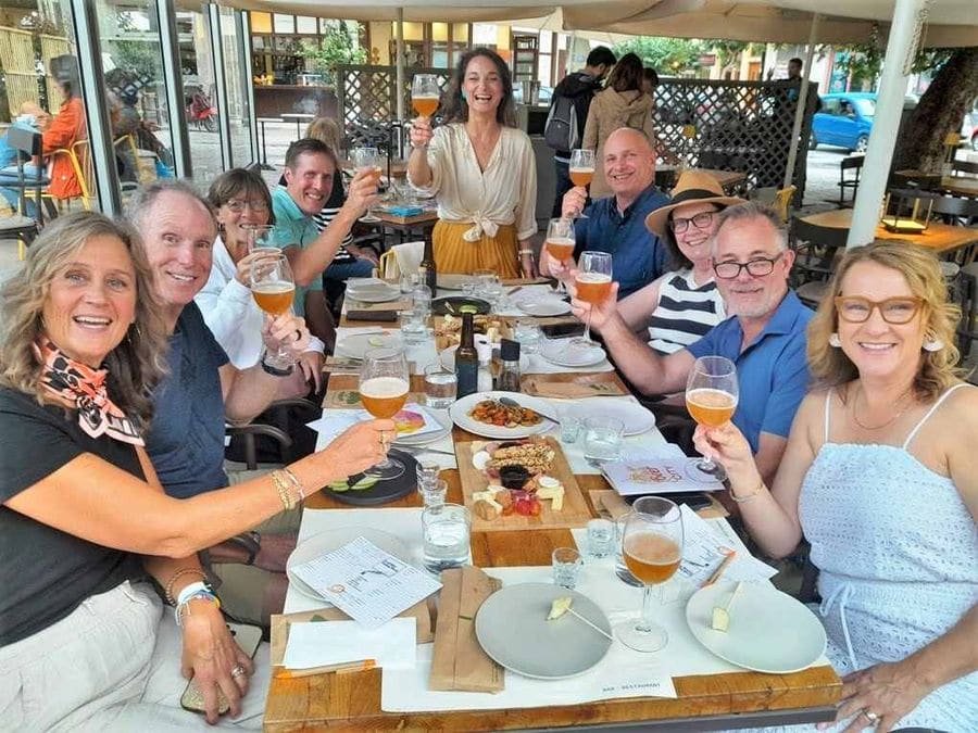 r17KWYoS_Bonnie and Clyde Chania Beer Tour 23.05.31 (10) (1).jpg